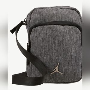 NEW Jordan Jumpman Airborne crosbody unisex small sport bag